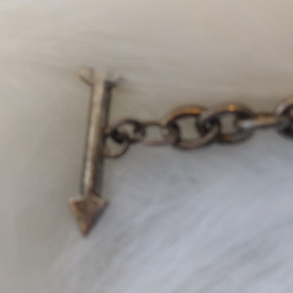 Vintage Valentine's Bracelet - Picture 3 of 9